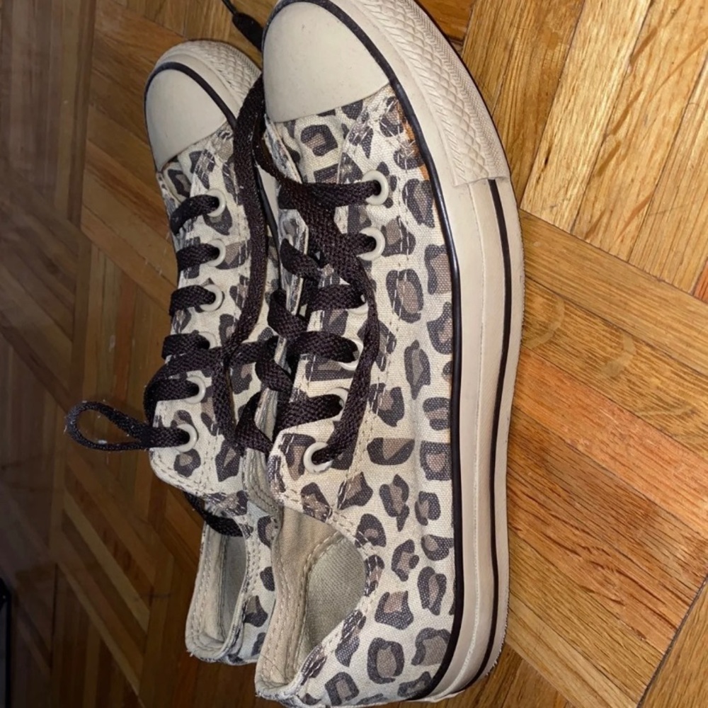 Cute leopard sneakers